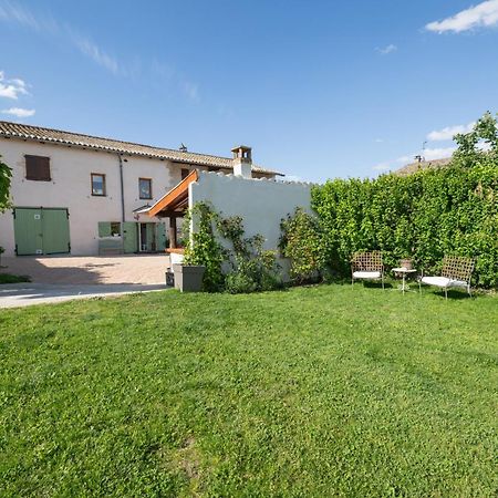 Cocon De Morgon Bed & Breakfast Villie-Morgon Exterior photo